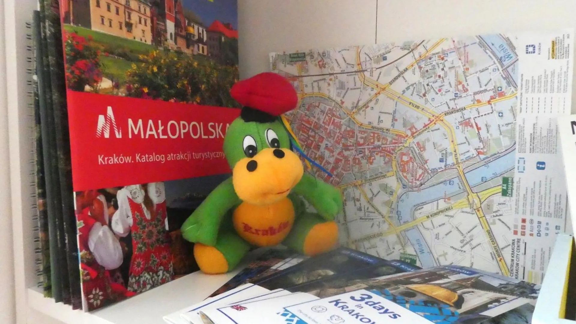 Apartment Studio Yellow Dragon Krakow